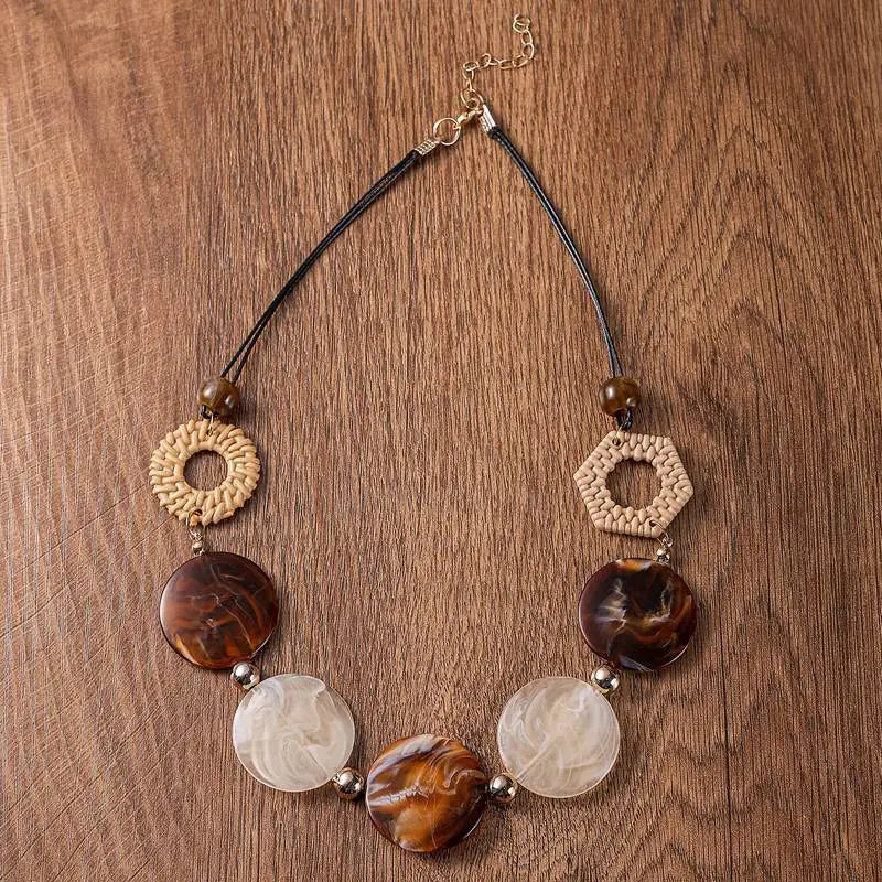 Bohemian Retro Design Round Piece Woven Necklace Women Niche Ethnic Style Holiday Party Jewelry Accessories Gifts