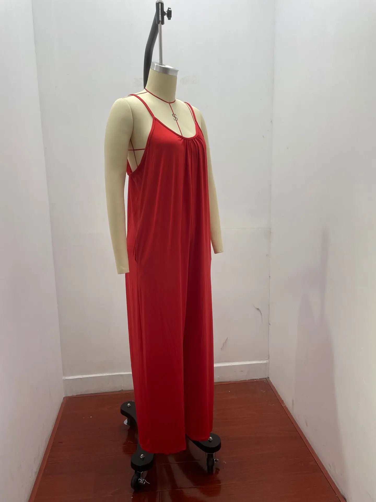 Mono de camisola para mujer, peto holgado informal con bolsillo de Color liso, rojo sin mangas, Sexy, versátil, novedad de verano 2024