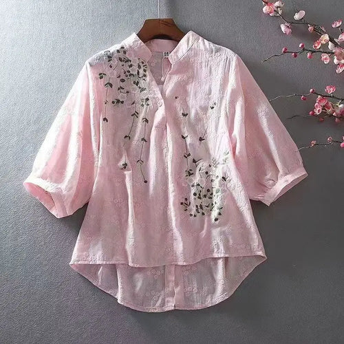 Blusa Femenina Bordada Elegante con Detalles Florales