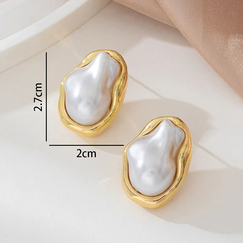 Exquisite Irregular Baroque Pearl Stud Earrings for Women Girls Vintage Gold Color Metal Edged Earrings Jewelry Accessories
