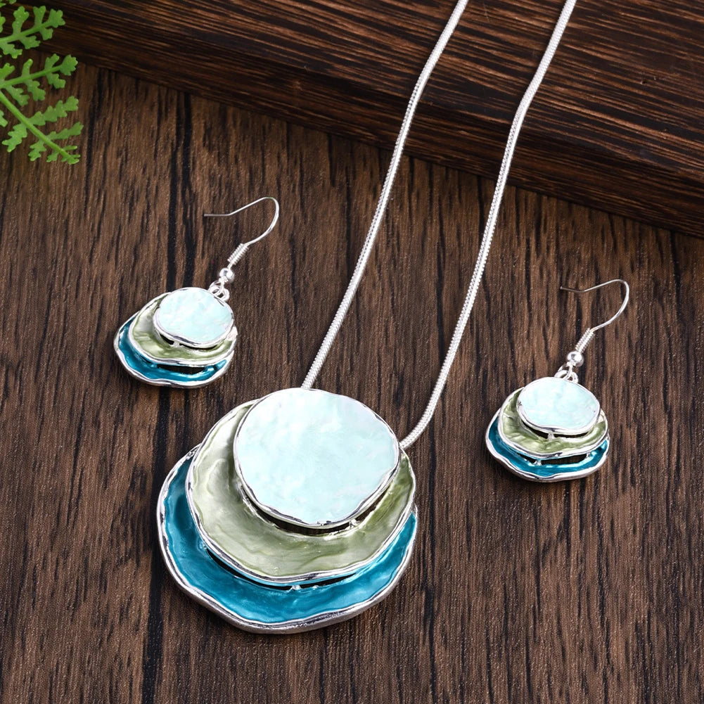 New in Necklace Circular Pendants Layered Aesthetic Decoration Choker Beauty Jewelry Trend Christmas Elegant Necklaces for Women