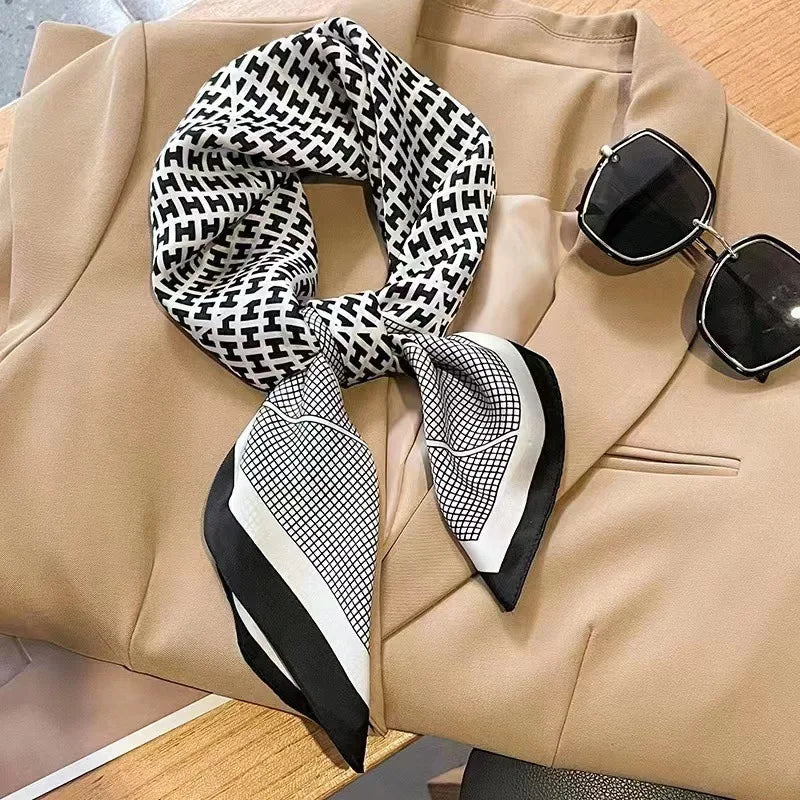 Luxury Brand Horse Print Skinny Silk Square Scarf For Women Soft Satin Neckerchief Scarves Bag Ribbon Female Foulard Hairband