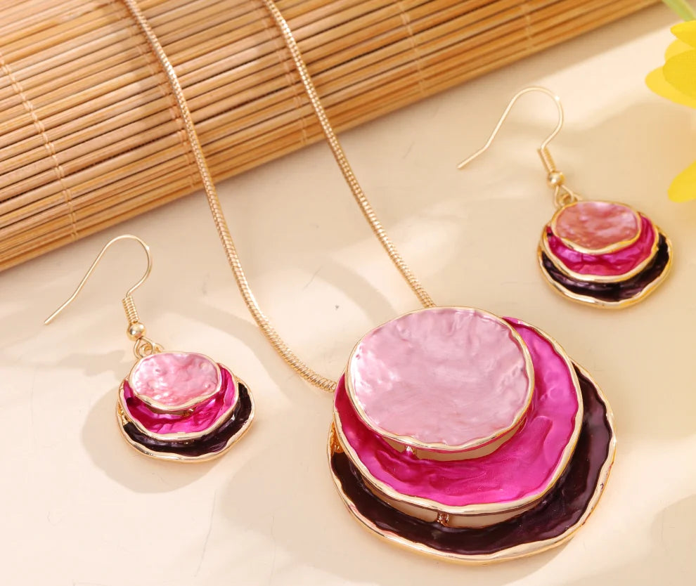 New in Necklace Circular Pendants Layered Aesthetic Decoration Choker Beauty Jewelry Trend Christmas Elegant Necklaces for Women