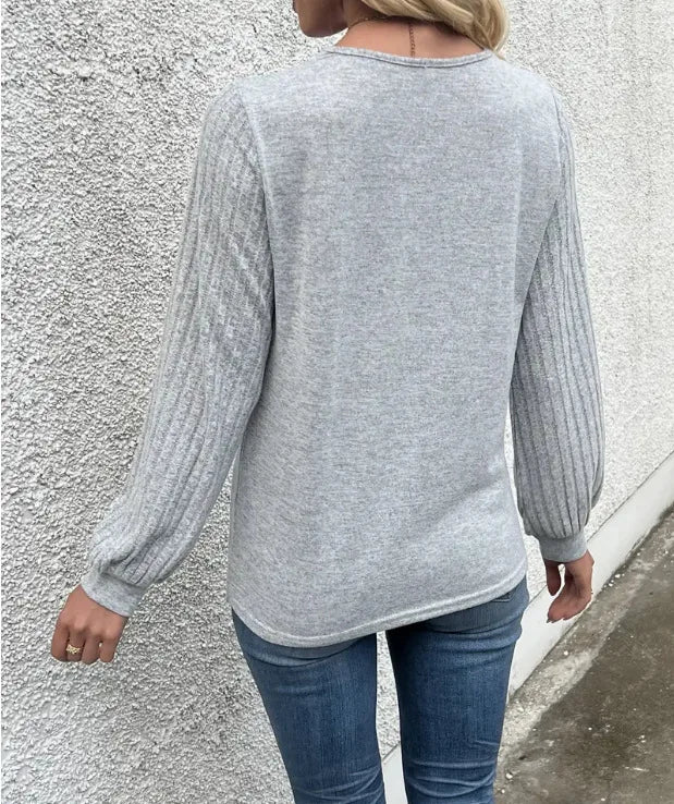2025Popular2025New European and American Style Autumn New Button Decoration PatchworkVCollarTWomen's Pullover T-Shirt