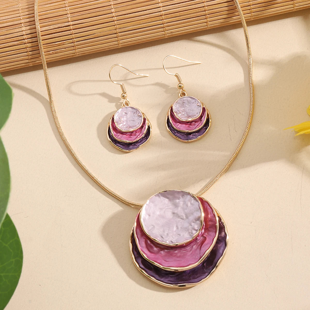 New in Necklace Circular Pendants Layered Aesthetic Decoration Choker Beauty Jewelry Trend Christmas Elegant Necklaces for Women